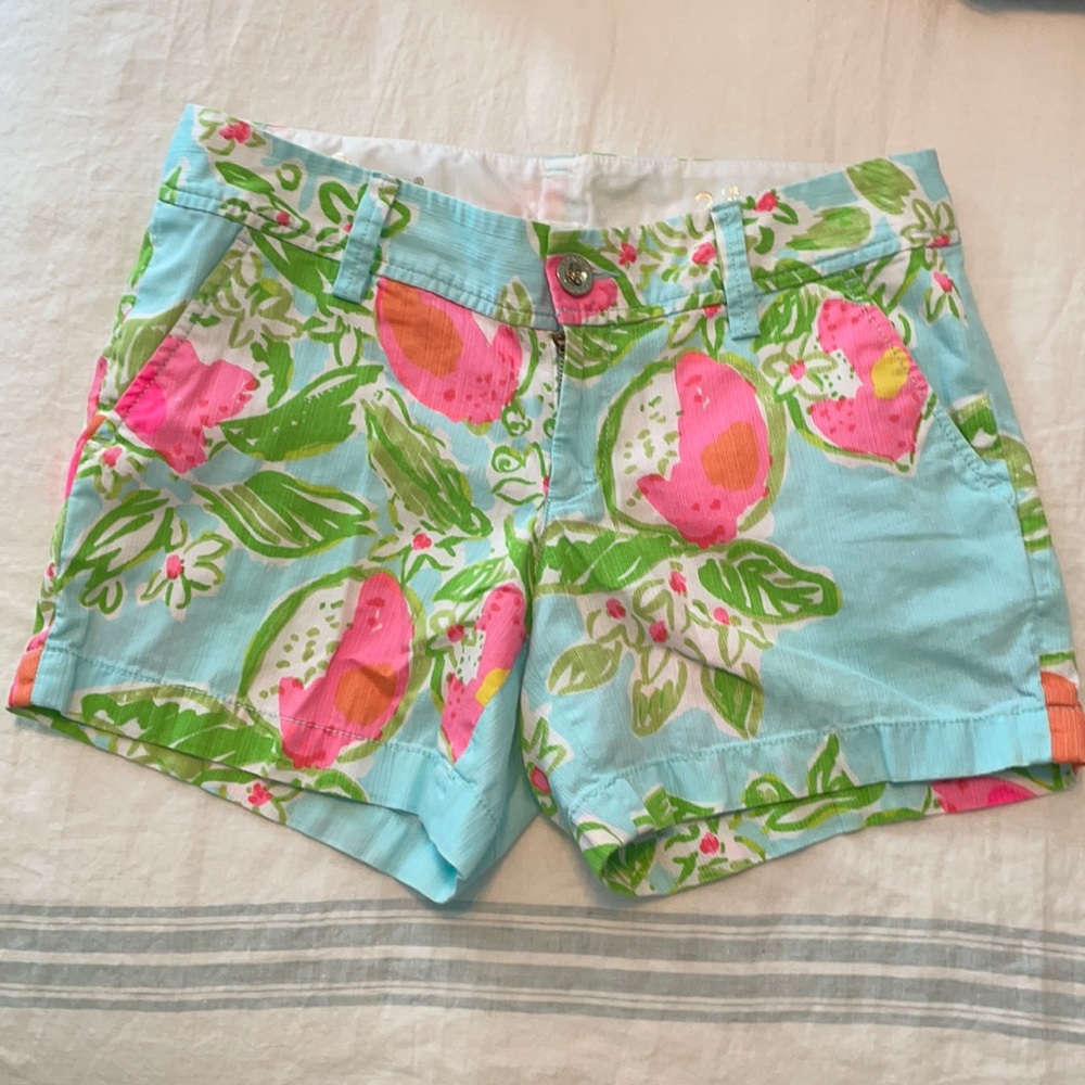 Lilly Pulitzer Blue pink lemon short 2 Callahan